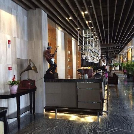 CTU Chengdu Hello Hotel מראה חיצוני תמונה