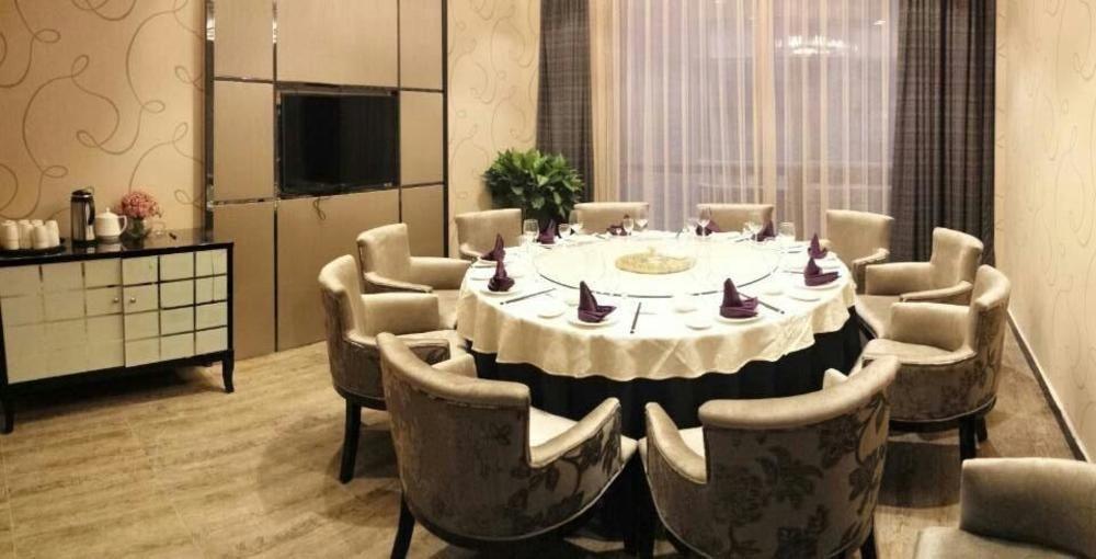CTU Chengdu Hello Hotel מראה חיצוני תמונה